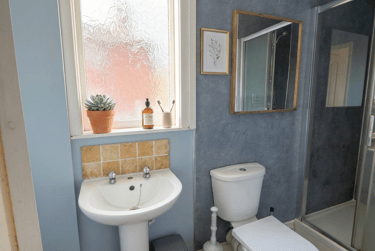 6 bed house, Hartley Avenue, Rampart Road, Leeds, LS62LP - Image 8