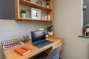 Classic Ensuite at Clarence Dock Village, Clarence Road, City Centre, Leeds, LS101LU - Image 3