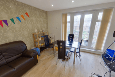 6 bed house, Park Road, Lenton, Nottingham, NG71LB - Image 1