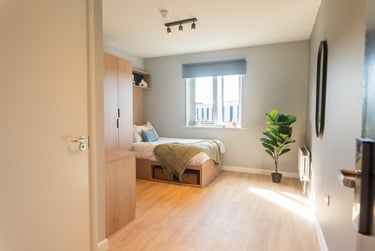 Platinum En Suite at St Peters Court, Midland Way, Lenton, Nottingham, NG73EU - Image 6