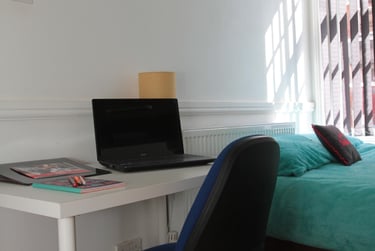 2 bed house, Aylestone Road, City Centre, Leicester, LE27LL - Image 2