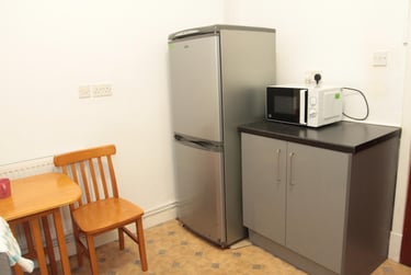 2 bed house, Aylestone Road, City Centre, Leicester, LE27LL - Image 4