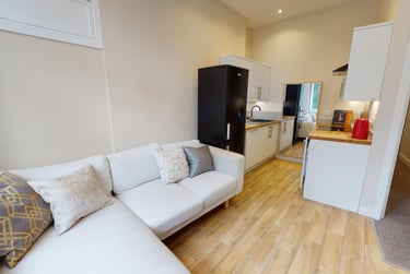 3 bed house, Whiteladies Road, Redland, Bristol, BS82QX - Image 1