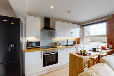 3 bed house, Whiteladies Road, Redland, Bristol, BS82QX - Image 1