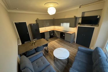 5 bed house, Whiteladies Road, Redland, Bristol, BS82RS - Image 1