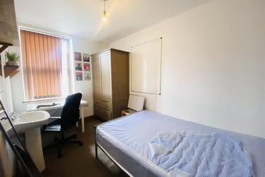 6 bed house, Kimbolton Avenue, Radford, Nottingham, NG71PS - Image 11
