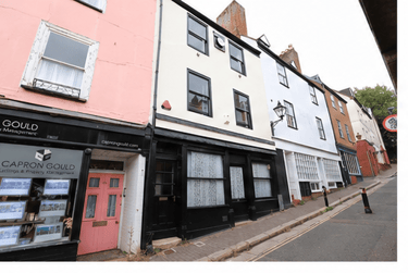 6 bed house, Lower North Street, City Centre, Exeter, EX43ET - Image 1
