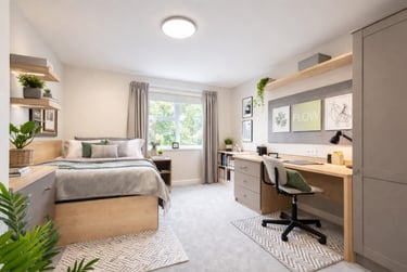 Deluxe Ensuite - Image 1
