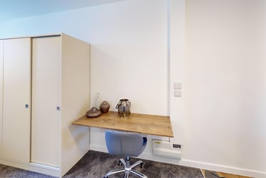 Deluxe Double Studio - Image 3