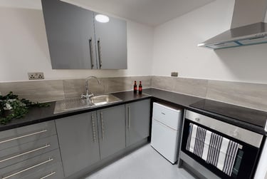 13 bed house, London Road, Victoria Park, Leicester, LE21ND - Image 7