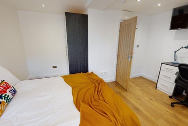 13 bed house, London Road, Victoria Park, Leicester, LE21ND - Image 11