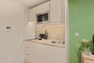 Silver Studio - Image 4