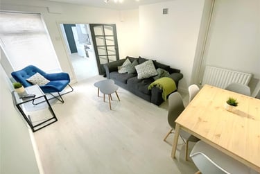 4 bed house, Craven Street, St Catherines, Lincoln, LN58DQ - Image 1