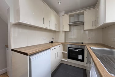 1 bed house, Cherry Street, Heeley, Sheffield, S24FF - Image 2
