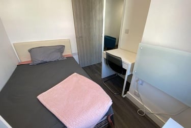 1 bed house, Ecclesall Road, Sharrow, Sheffield, S118NX - Image 7