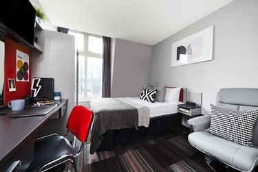 Single Studio at Pillar Box, 71A Hertford Street, City Centre, Coventry, CV11LA - Image 1