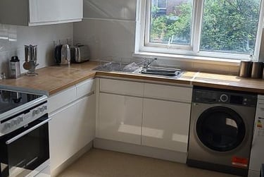 2 bed house, Newtown Street, Highfields, Leicester, LE16WJ - Image 3