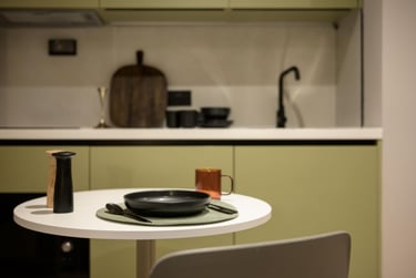 Deluxe Studio Wet Room at The Pepper Mill, 24-36 Dunedin Street, Marchmont, Edinburgh, EH74JG - Image 2