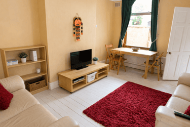 4 bed house, William Street, City Centre, Loughborough, LE113BZ - Image 1