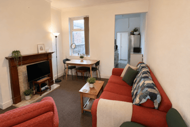 3 bed house, Clarendon Park Road, Clarendon Park, Leicester, LE23AN - Image 1