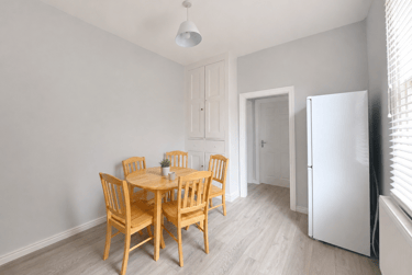 5 bed house, Herrick Road, City Centre, Loughborough, LE112BU - Image 2