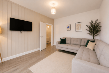 5 bed house, Harold Road, City Centre, Birmingham, B169DA - Image 1