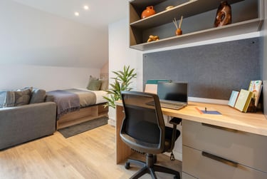 Skylight Plus Studio - Image 6