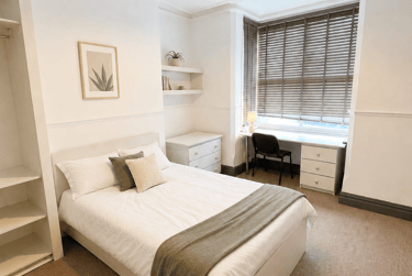 6 bed house, Storer Road, City Centre, Loughborough, LE115EH - Image 3