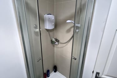 1 bed house, Queens Road, Clarendon Park, Leicester, LE23FL - Image 4