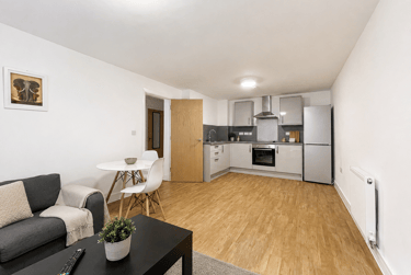 1 bed house, Baxter Gate, City Centre, Loughborough, LE111FT - Image 1