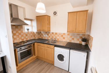 1 bed house, Market Street, City Centre, Loughborough, LE113ER - Image 6