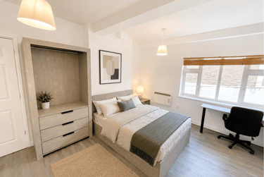 1 bed house, Market Street, City Centre, Loughborough, LE113ER - Image 1