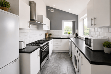 6 bed house, Cycle Road, Lenton, Nottingham, NG72DT - Image 4