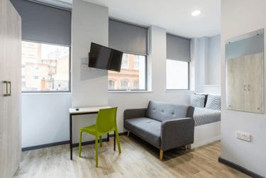 Gold Studio - Image 1