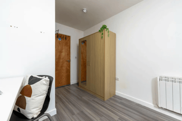 Gold Non Ensuite at Castle Gate, 33-44 Castle Gate, City Centre, Nottingham, NG17AT - Image 6
