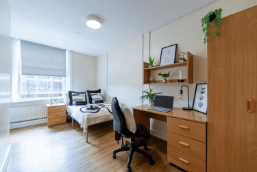Gold Non Ensuite at Garth Heads, Off Melbourne Street, City Centre, Newcastle, NE12JE - Image 1