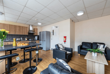 Gold Non Ensuite at Garth Heads, Off Melbourne Street, City Centre, Newcastle, NE12JE - Image 12
