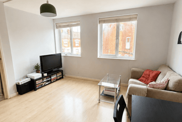 1 bed house, Ashby Road, City Centre, Loughborough, LE113AA - Image 3