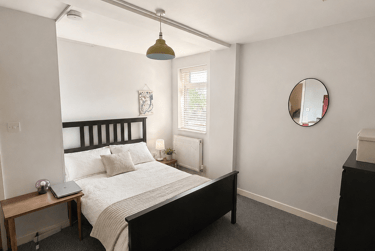 1 bed house, Ashby Road, City Centre, Loughborough, LE113AA - Image 1