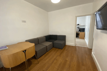 4 bed house, Station Street, City Centre, Loughborough, LE115EF - Image 6