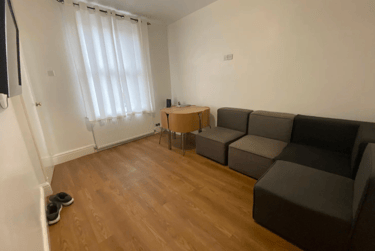 4 bed house, Station Street, City Centre, Loughborough, LE115EF - Image 8