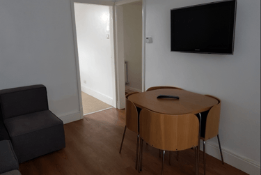 4 bed house, Station Street, City Centre, Loughborough, LE115EF - Image 9