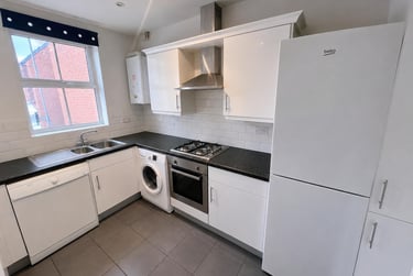 3 bed house, Anchor Close, City Centre, Lincoln, LN57PE - Image 2