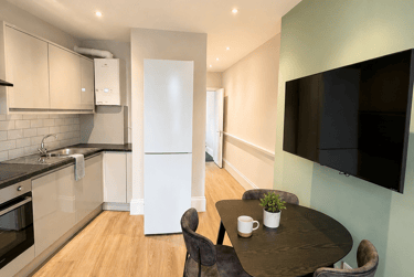 5 bed house, Stokes Croft, Kingsdown, Bristol, BS13QY - Image 4