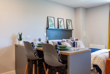 Luxury Gold Studio - Image 9