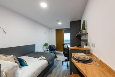 Premium Studio - Image 1