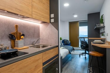 Premium Studio - Image 2