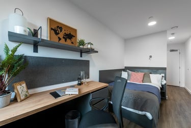 8 Bed Ensuite at The Valentine, 27-37 Perth Road, Gants Hill, London, IG26BX - Image 6