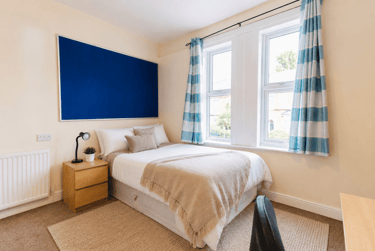 6 bed house, West Parade, West End, Lincoln, LN11QR - Image 2