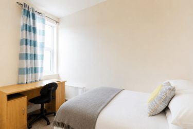 6 bed house, West Parade, West End, Lincoln, LN11QR - Image 5
